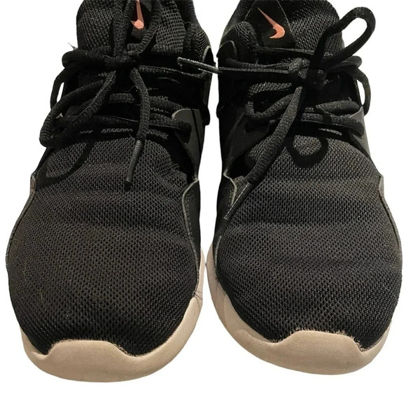 Nike Sneakers Pink and Black Size  6.5 Y - Picture 4 of 6